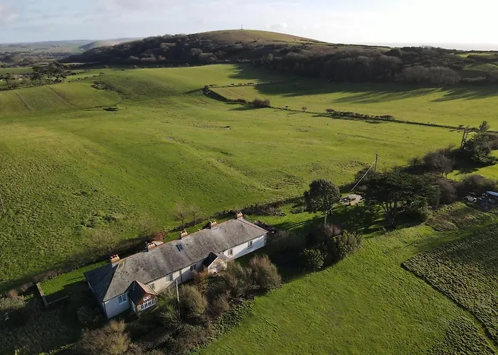 Old Coastguards - Stunning Historic Cottage