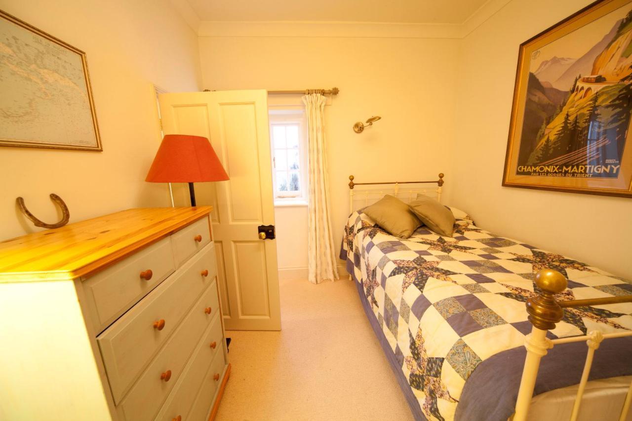 Old Coastguards - Stunning Historic Holiday home